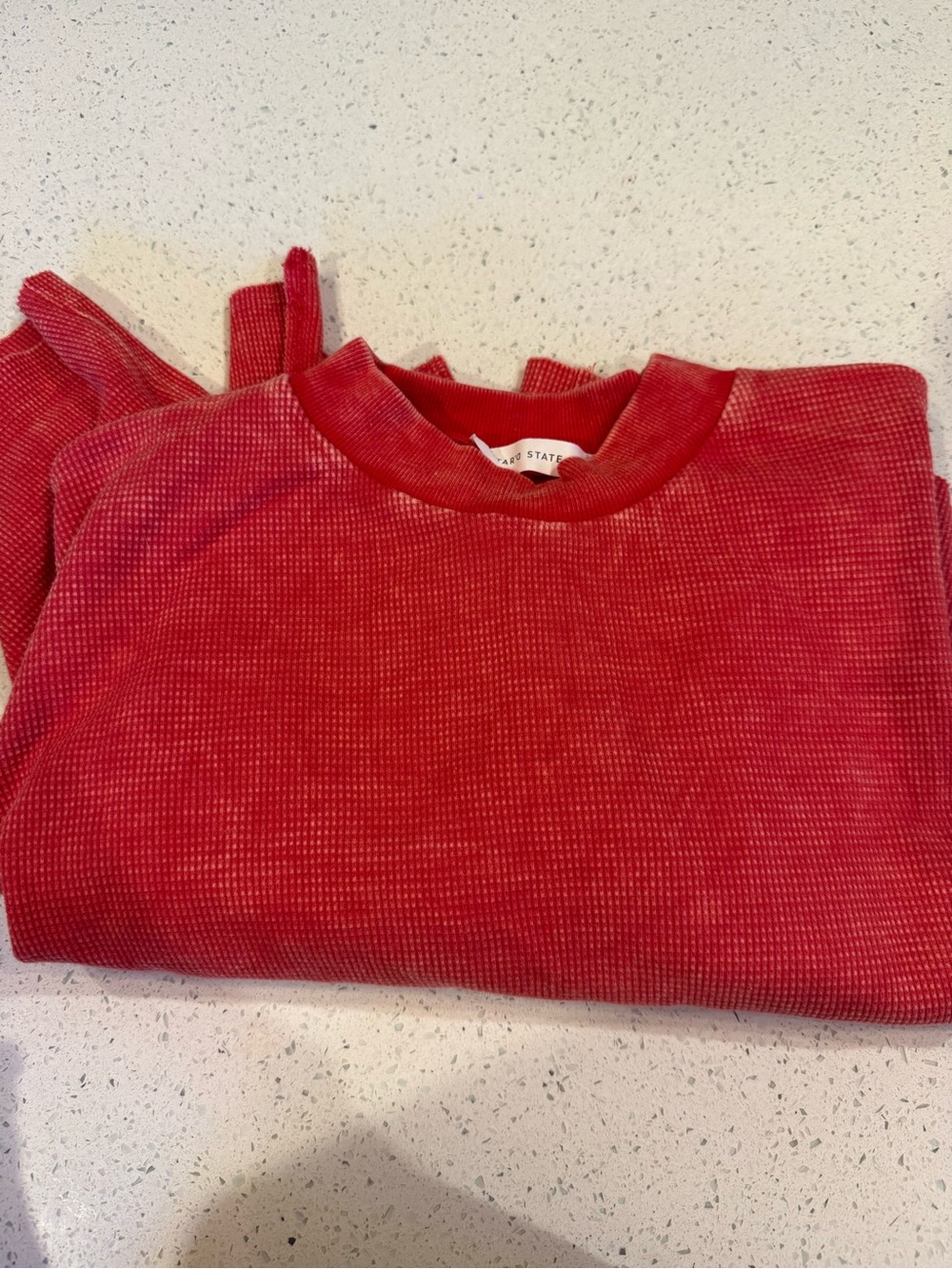 Altar'd State Red Ruffle Flutter Crop Top - Picture 2 of 4